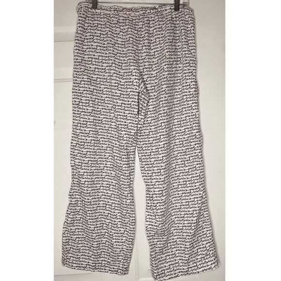 VICTORIA’S Secret All-Over Logo Pajama Set - Picture 8 of 15